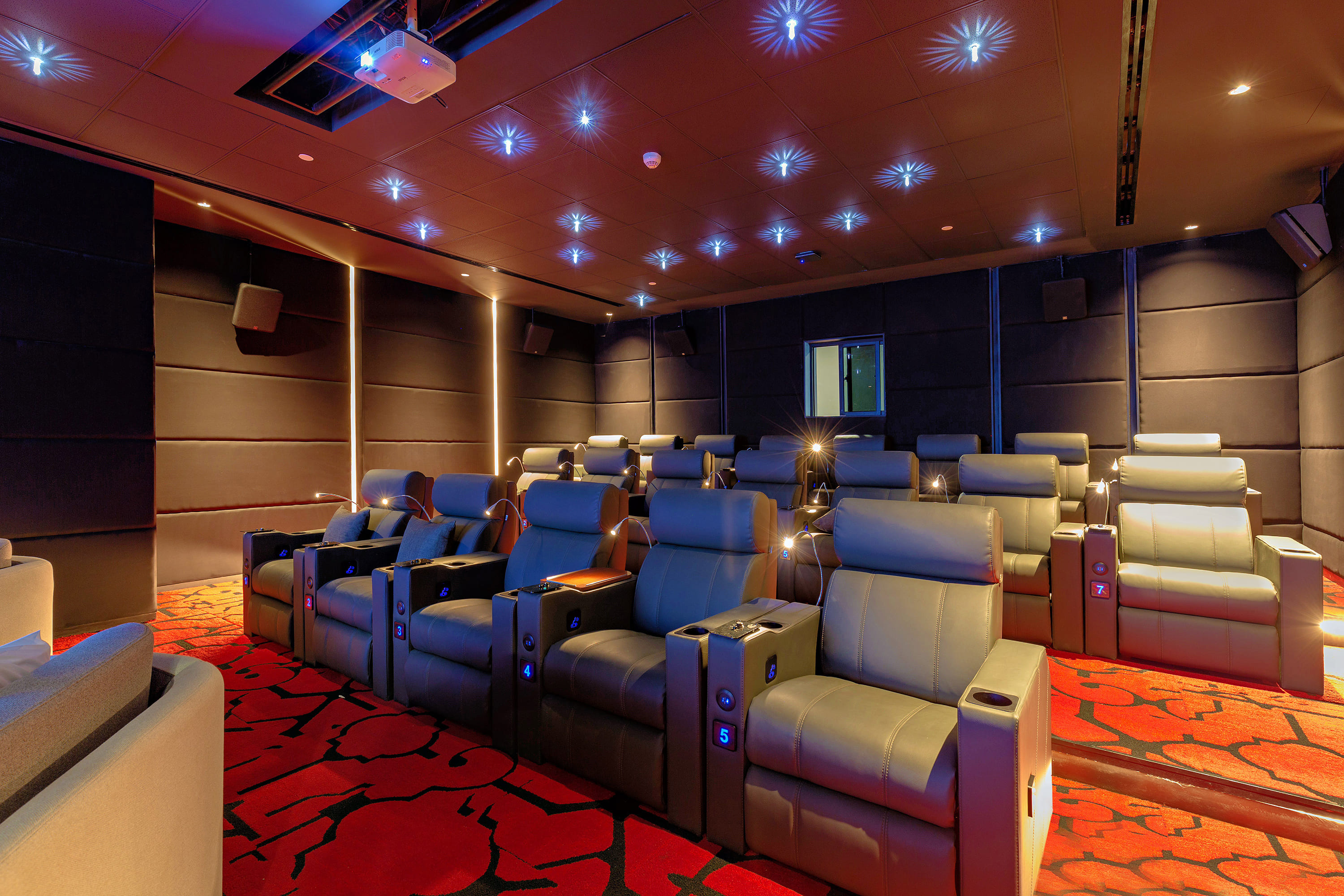 Clip Cinema & Ktv